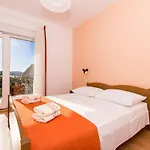 Mastelic Apartament *