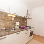 Mastelic Apartament