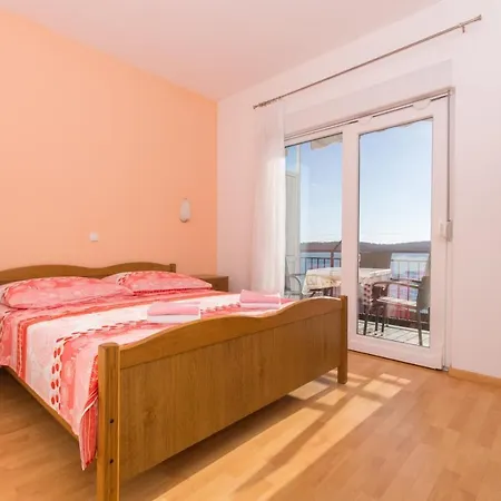 Apartment Mastelic *