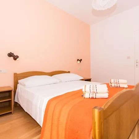 Mastelic Apartment