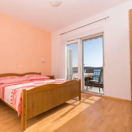 Apartment Mastelic Trogir